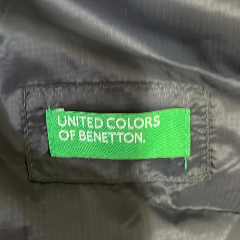 United Colors of Benetton Navy and White Puffer